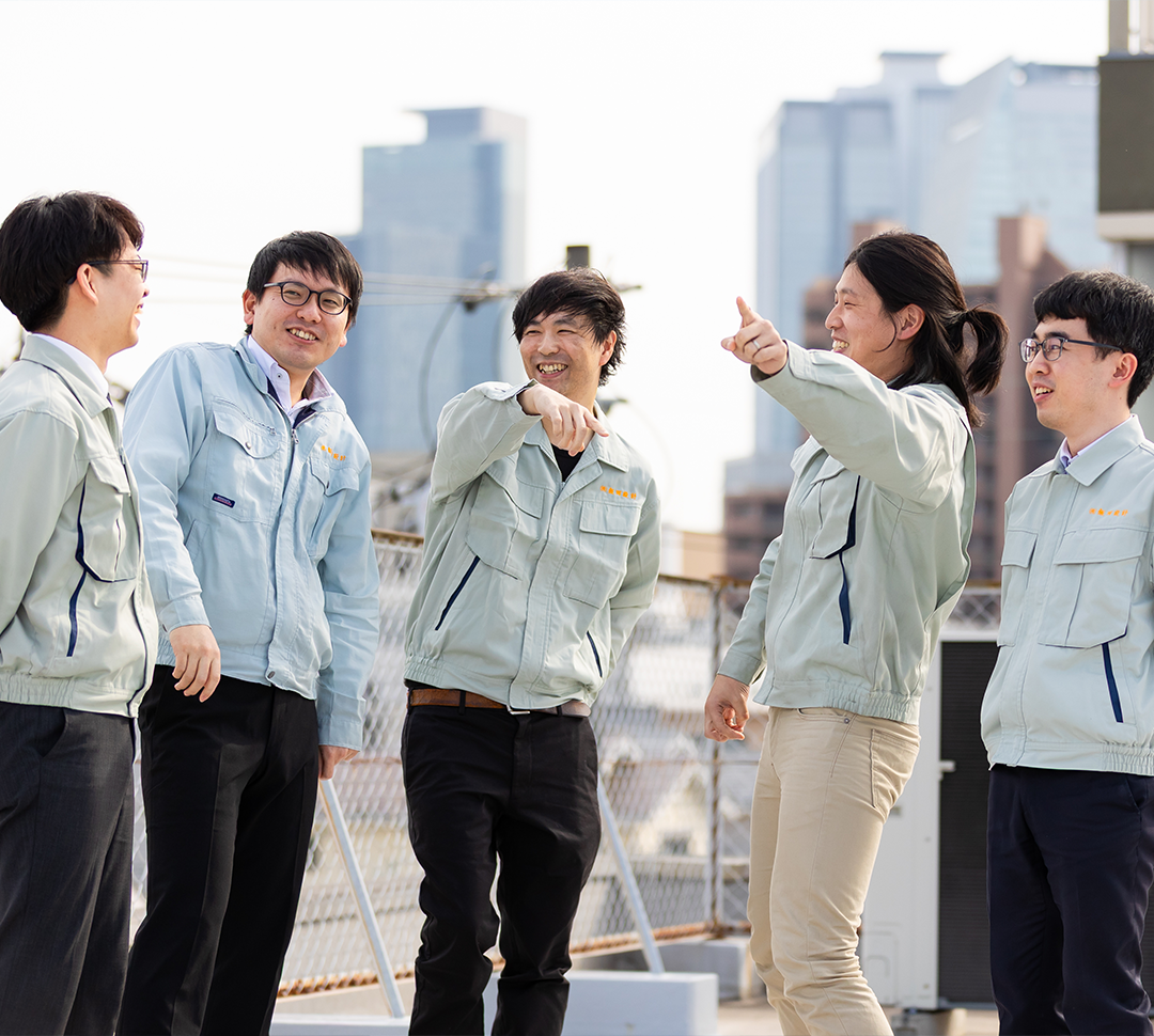 談笑する社員のイメージ